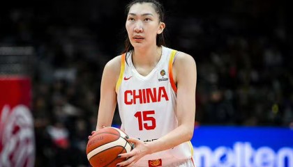 官宣，加盟WNBA自由人，上缴篮协，韩旭的年薪还剩下多少？|中国女篮|篮板|合同|工资|球队_新浪体育_新浪新闻